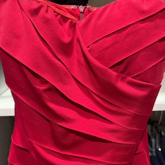 Dress - Picture 2 of 5